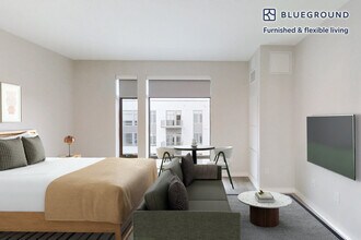 Building Photo - 20 4th Ave