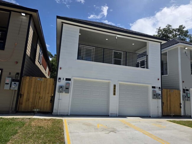 Building Photo - 8406 De Priest St