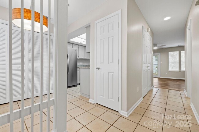Foto del edificio - 2956 Iron Gate Ln