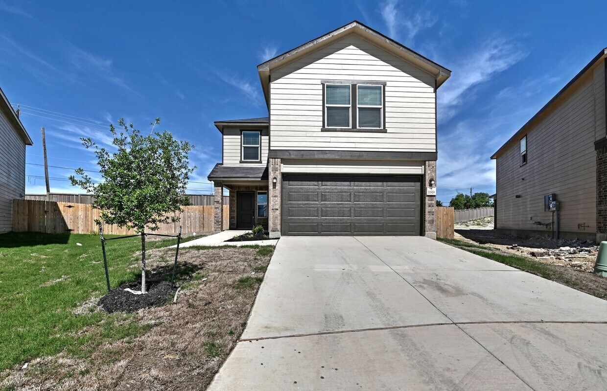 Primary Photo - NEWLY BUILT PROPERTY SUPER CLOSE TO 90 & 1604