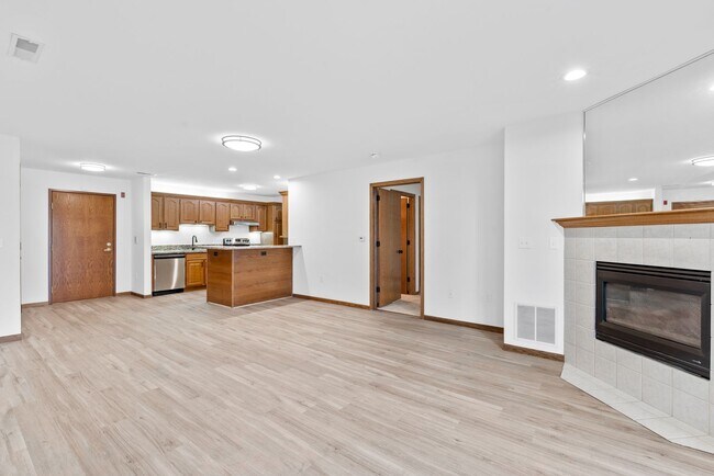 Interior Photo - Foxcroft Apartments