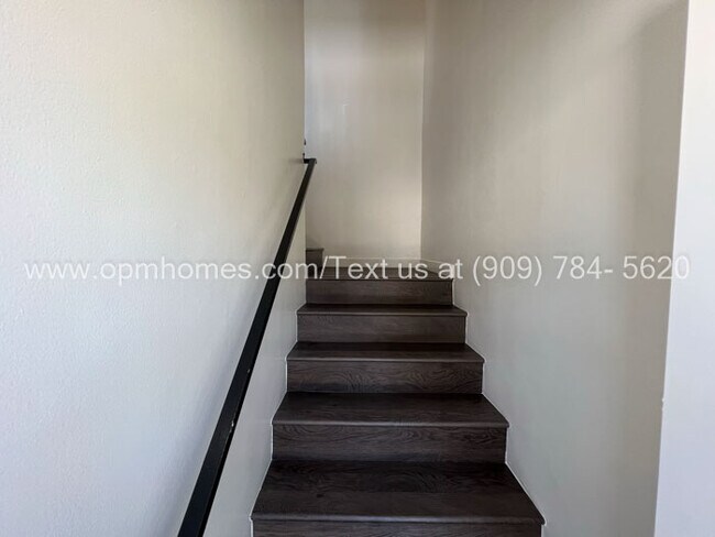 Building Photo - 1415 Seward St