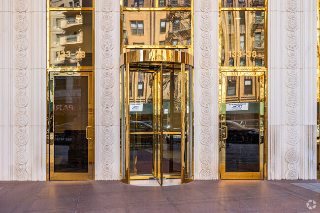 Entrance - Victoria Tower