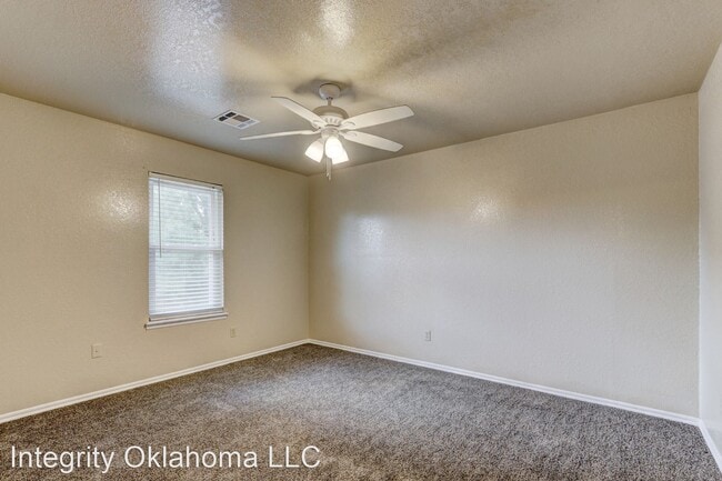 Building Photo - 4 br, 2 bath House - 11505 Roxboro Avenue
