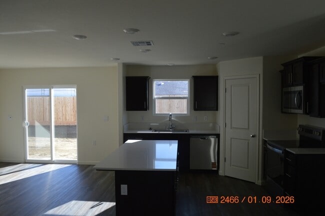 Foto del edificio - 644 Marshall Ln