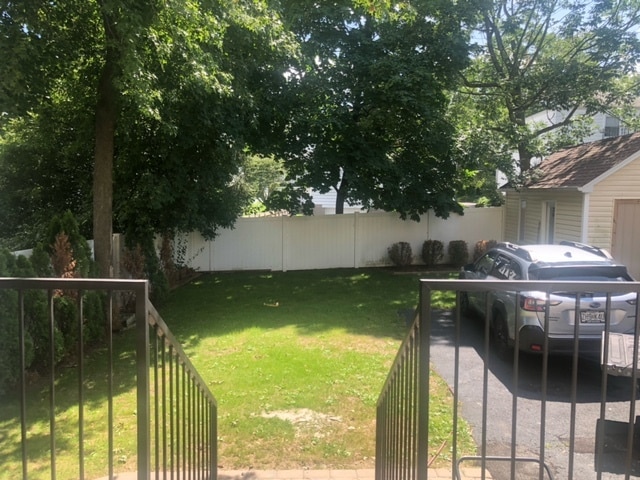 Building Photo - 212 Dayton St