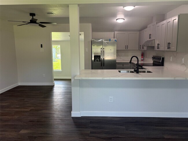 Foto del edificio - 55 Periwinkle Ct
