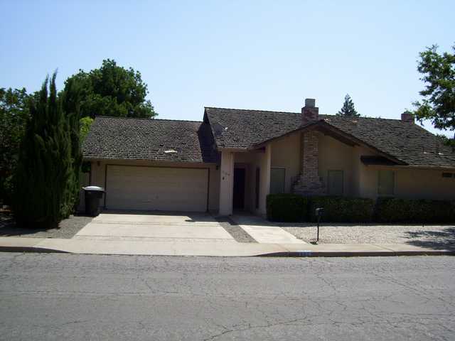 Foto del edificio - 1124 Lillian Dr