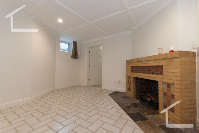 Photo - 35 Bentley St Apartment