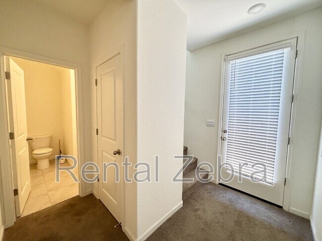 Foto del edificio - 277 Shafer Ave