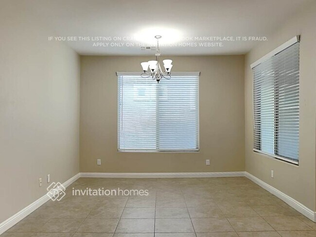 Foto del edificio - 3293 E Sheffield Rd