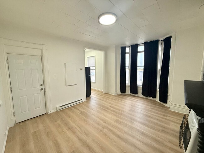 Building Photo - 258 Remsen St