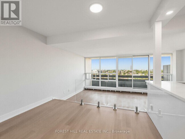 Building Photo - 145 Marlee Ave
