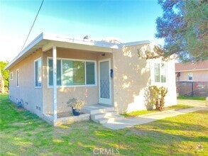 Building Photo - 136 S Barranca Ave