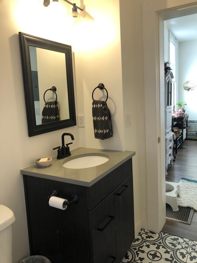 Bathroom Vanity - 546 N 400 W
