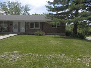 Building Photo - 2708-2710 Braemore Rd