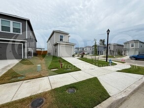 Building Photo - 6313 Kingfisher Wy