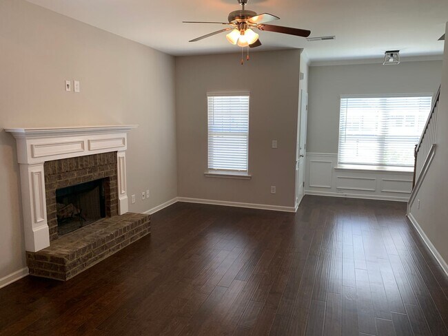 Building Photo - Wyndham Gates Two-Story Home in Opelika