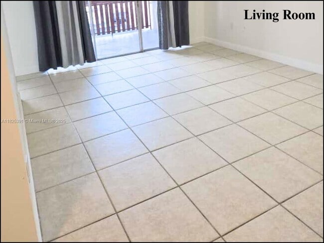 Building Photo - 10651 SW 108th Ave