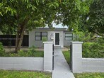 Foto principal - 841 S 24th Ave