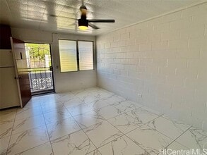 Building Photo - 608 Judd St