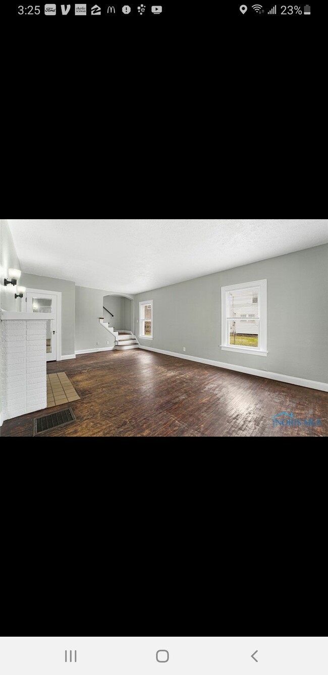 Foto del edificio - 2625 Calverton Rd