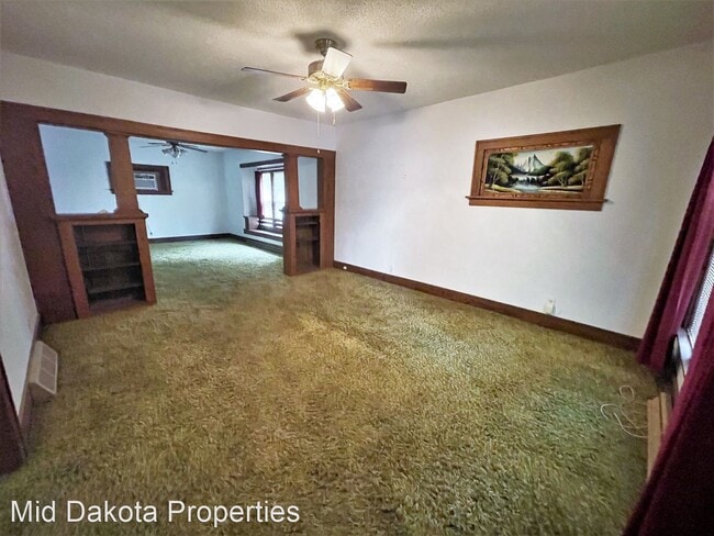 Building Photo - 3 br, 2 bath House - 512 N Edmunds