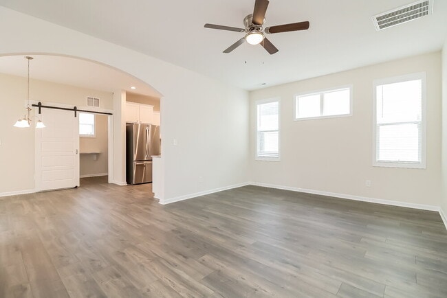 Foto del edificio - 72 Rosemary St