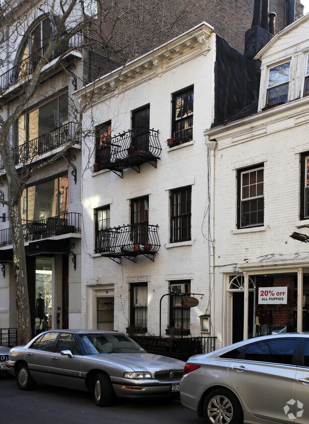 Building Photo - 16 Christopher St