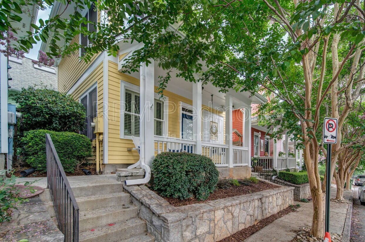 Foto principal - 622 John Wesley Dobbs Ave NE