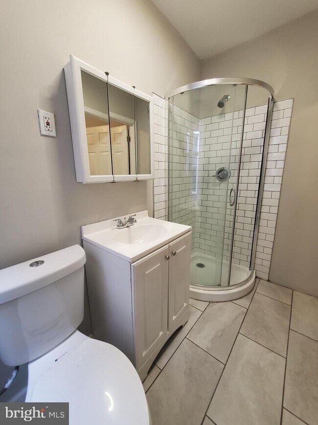 Foto del edificio - 1464 N 52nd St