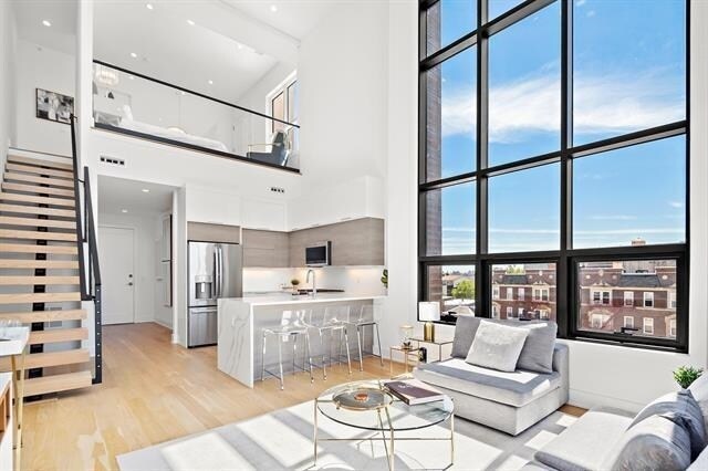 Foto principal - 6025 JFK Blvd E