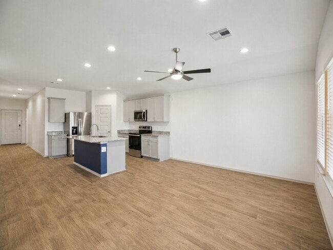 Building Photo - 1279 Thornbird Trl
