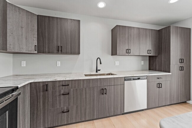 Foto del edificio - 1427 Thatcher Cir