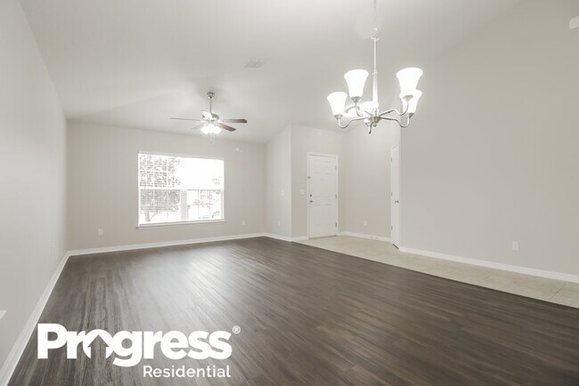 Building Photo - 1121 Maumee St