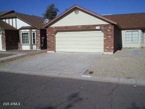 Building Photo - 1276 W Straford Dr