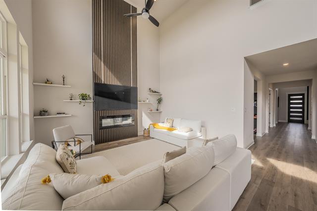 Foto del edificio - 1598 Wintergreen Ave