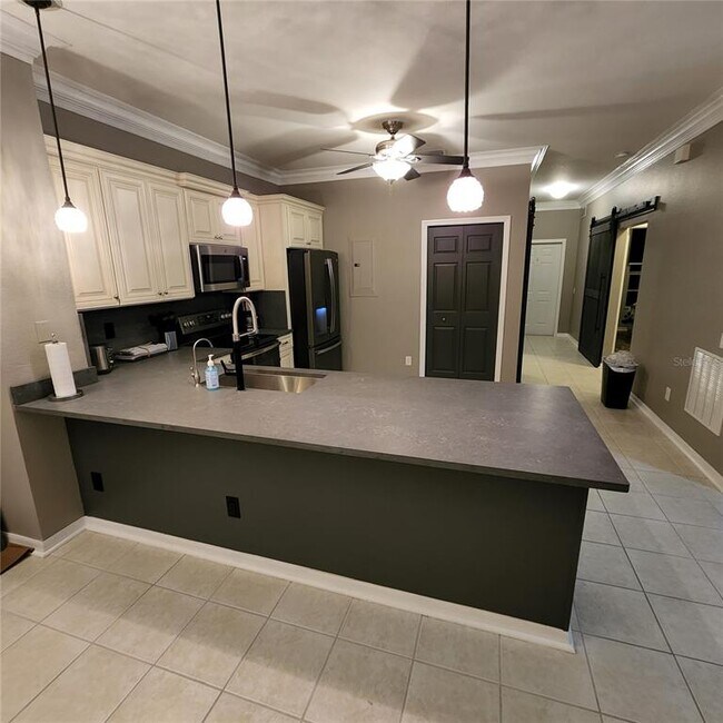 Building Photo - 3500 Mondovi Ct
