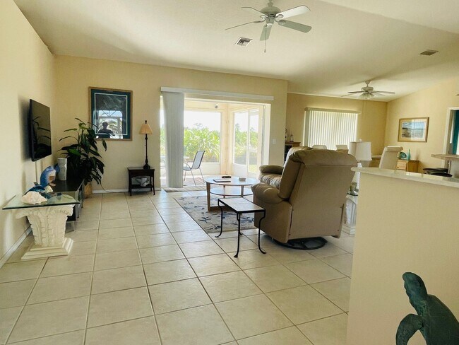 Foto del edificio - 3 br, 2 bath House - 35 Annapolis Lane