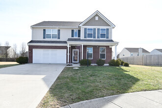 Building Photo - 7911 Twin Orchard Ct