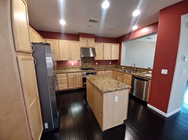 Building Photo - 28563 Starboard Ln