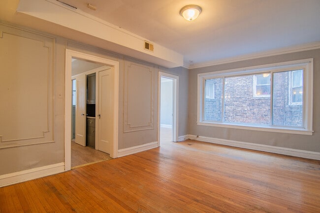 Foto del edificio - 7841 S Kingston Ave