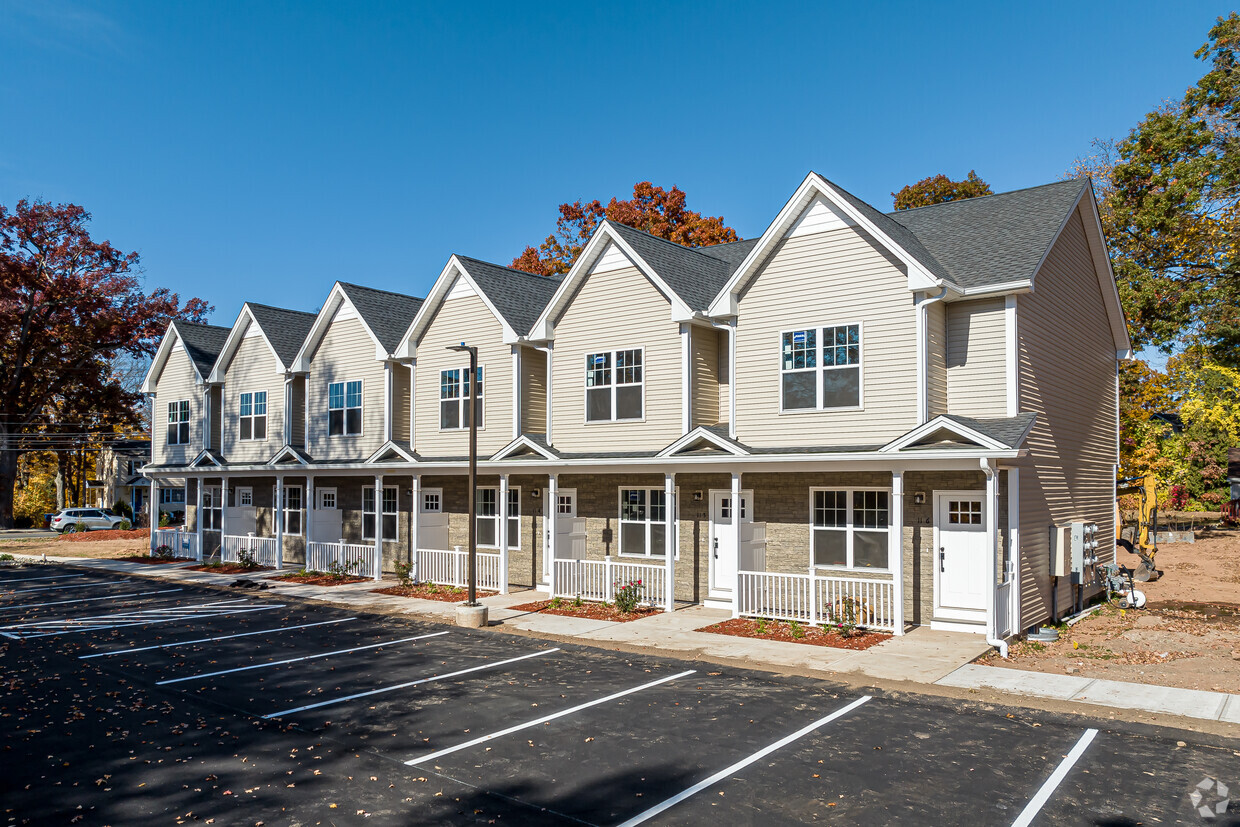 Foto principal - Apex Townhomes