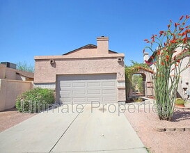 Building Photo - 948 E Escuda Dr