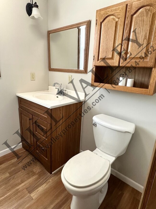 Building Photo - Two Bedroom Home - East Side Location