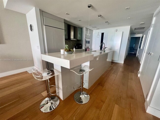 Building Photo - 3801 Collins Ave