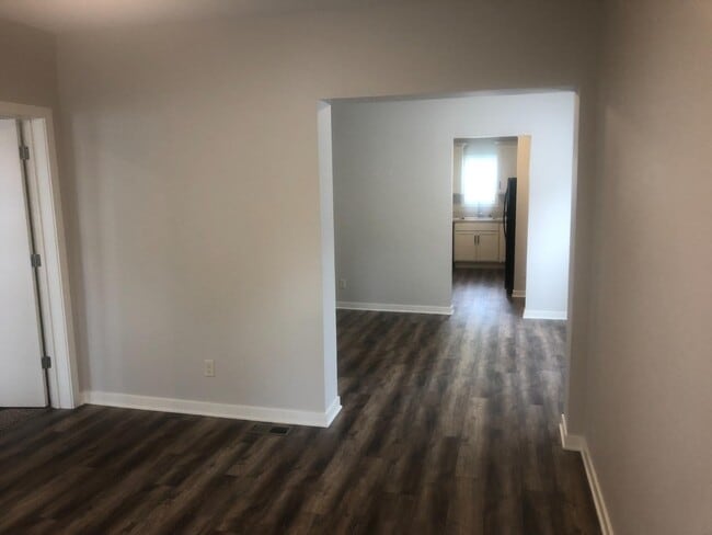 Foto del edificio - 949 Fulton St W