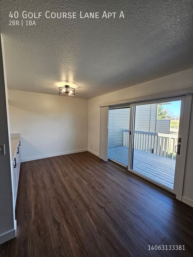 Foto del edificio - 40 Golf Course Ln