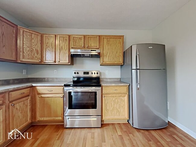 Building Photo - 17352 Tilbury Way
