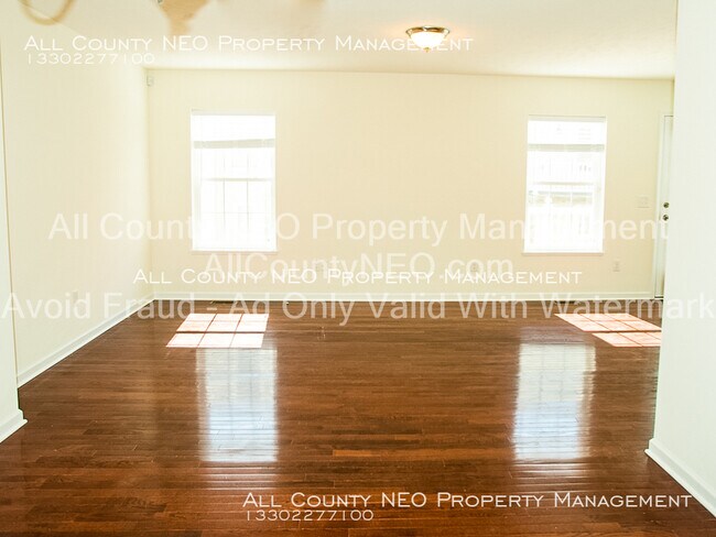 Building Photo - 1918 E 86th St